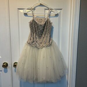 Sparkling Kids Dance Costume with Tulle Skirt